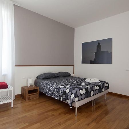 Cv5 - La Spezia City Center - Wide Modern Apartment Walking Distance To The Station To Cinque Terre - Big Terrace On The Roofs Екстериор снимка
