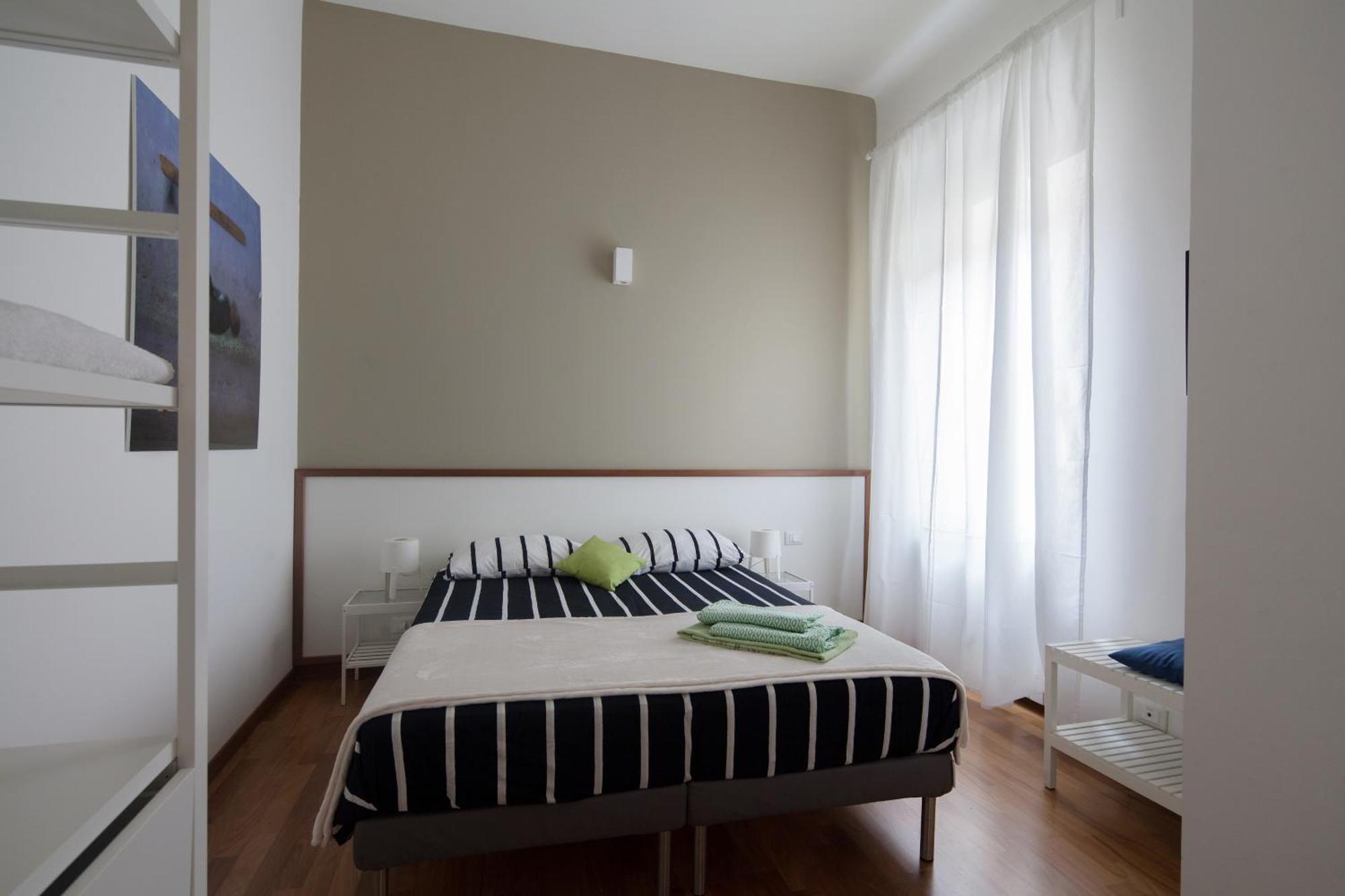 Cv5 - La Spezia City Center - Wide Modern Apartment Walking Distance To The Station To Cinque Terre - Big Terrace On The Roofs Екстериор снимка
