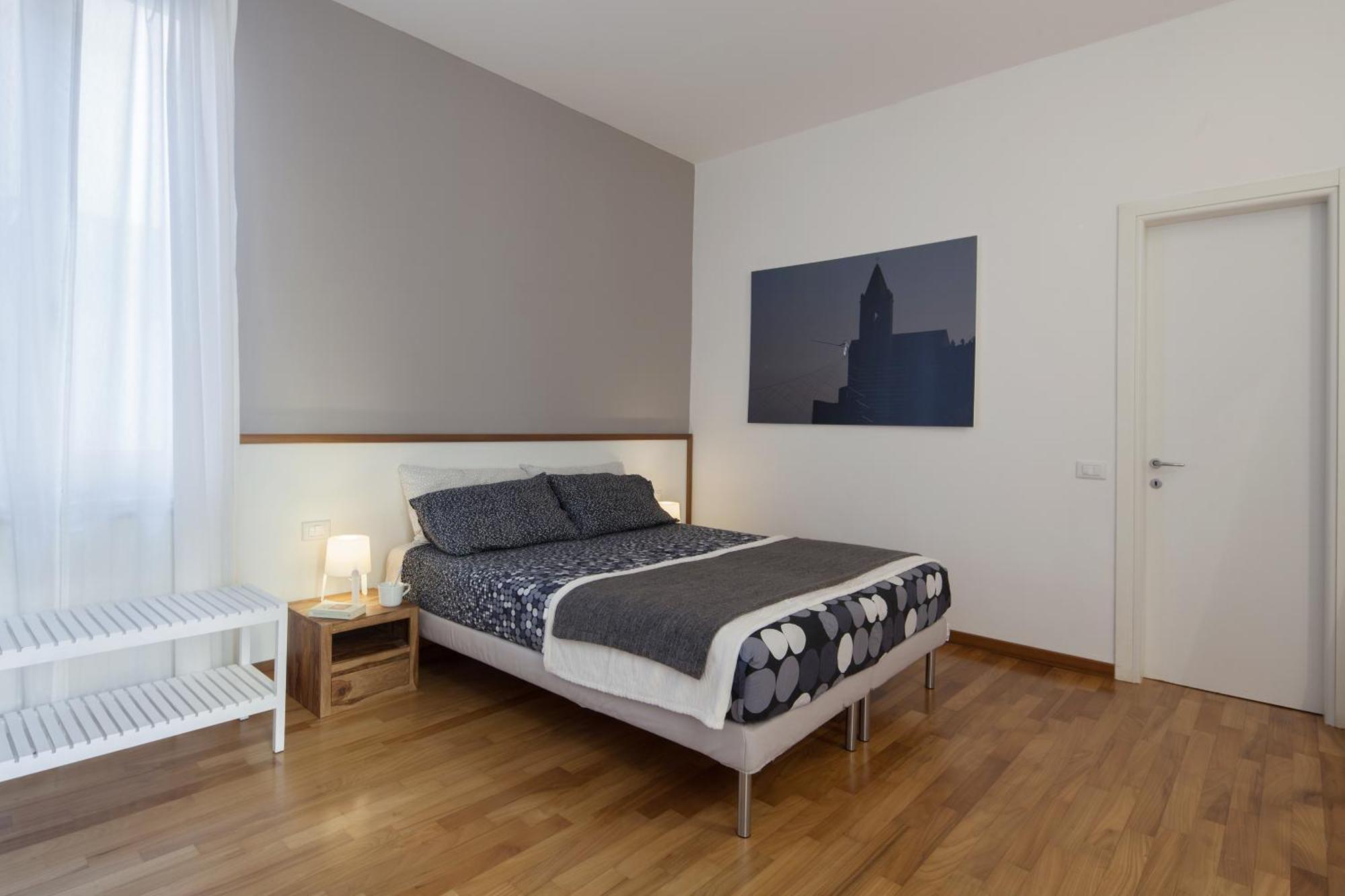 Cv5 - La Spezia City Center - Wide Modern Apartment Walking Distance To The Station To Cinque Terre - Big Terrace On The Roofs Екстериор снимка
